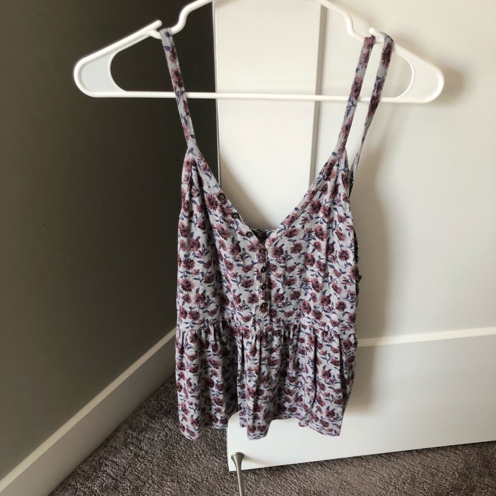 American Eagle flowy tank top